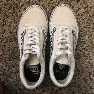 White/cream-tan Checkered Velcro Vans.